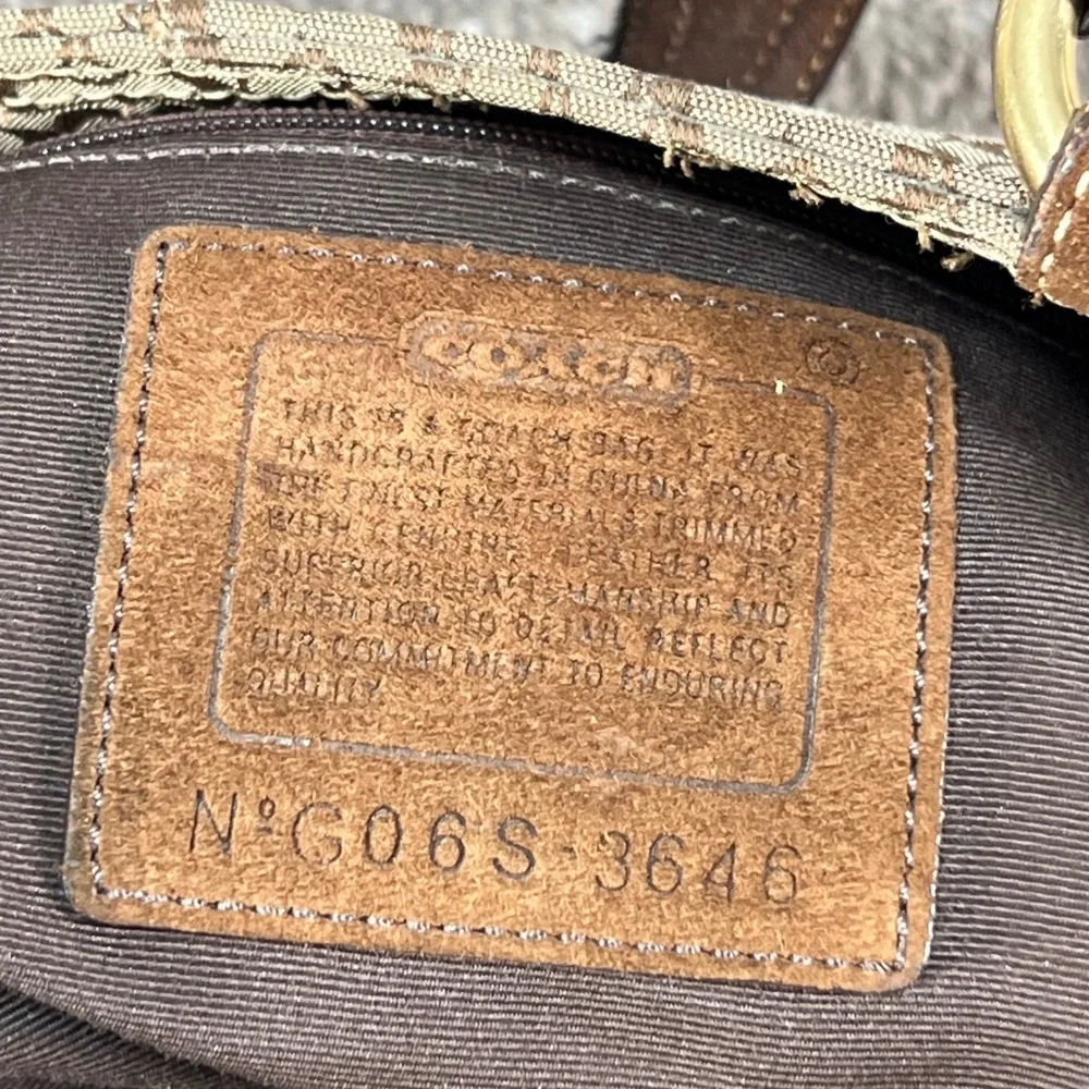 Vintage Y2K Coach 3646 Soho Signature Shoulder Bag Buckle Satchel Brown